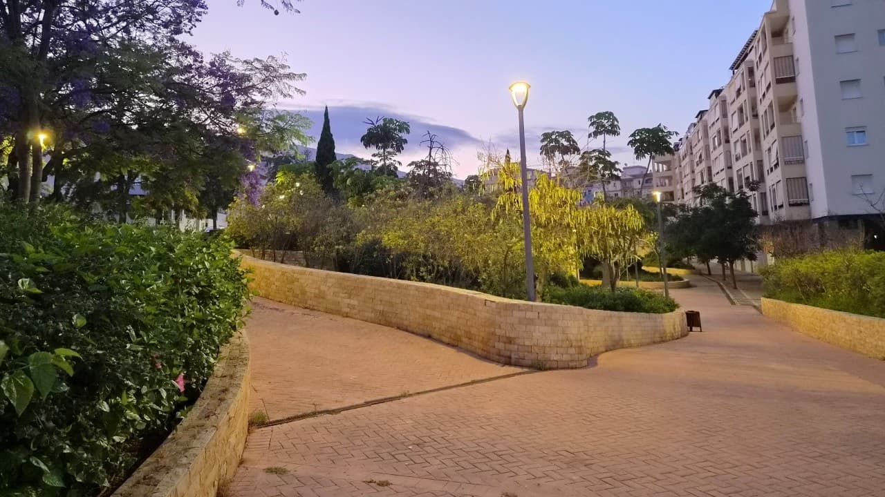Miniatura de video 2