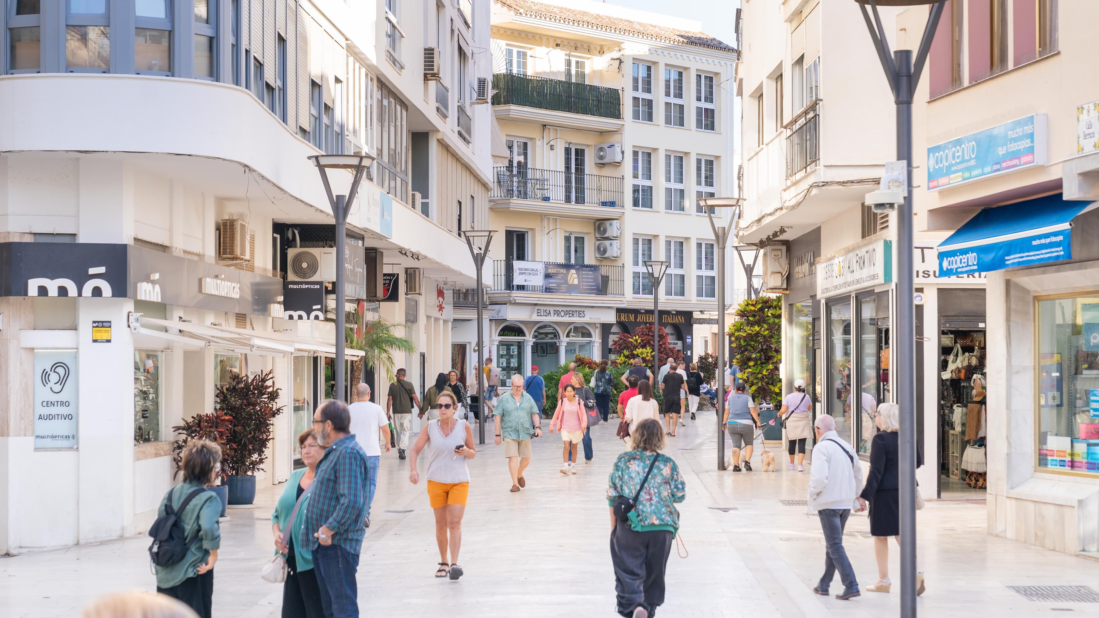 El Ayuntamiento impulsa el empleo con Estepona como la segunda ciudad con menor tasa de paro de Andalucía