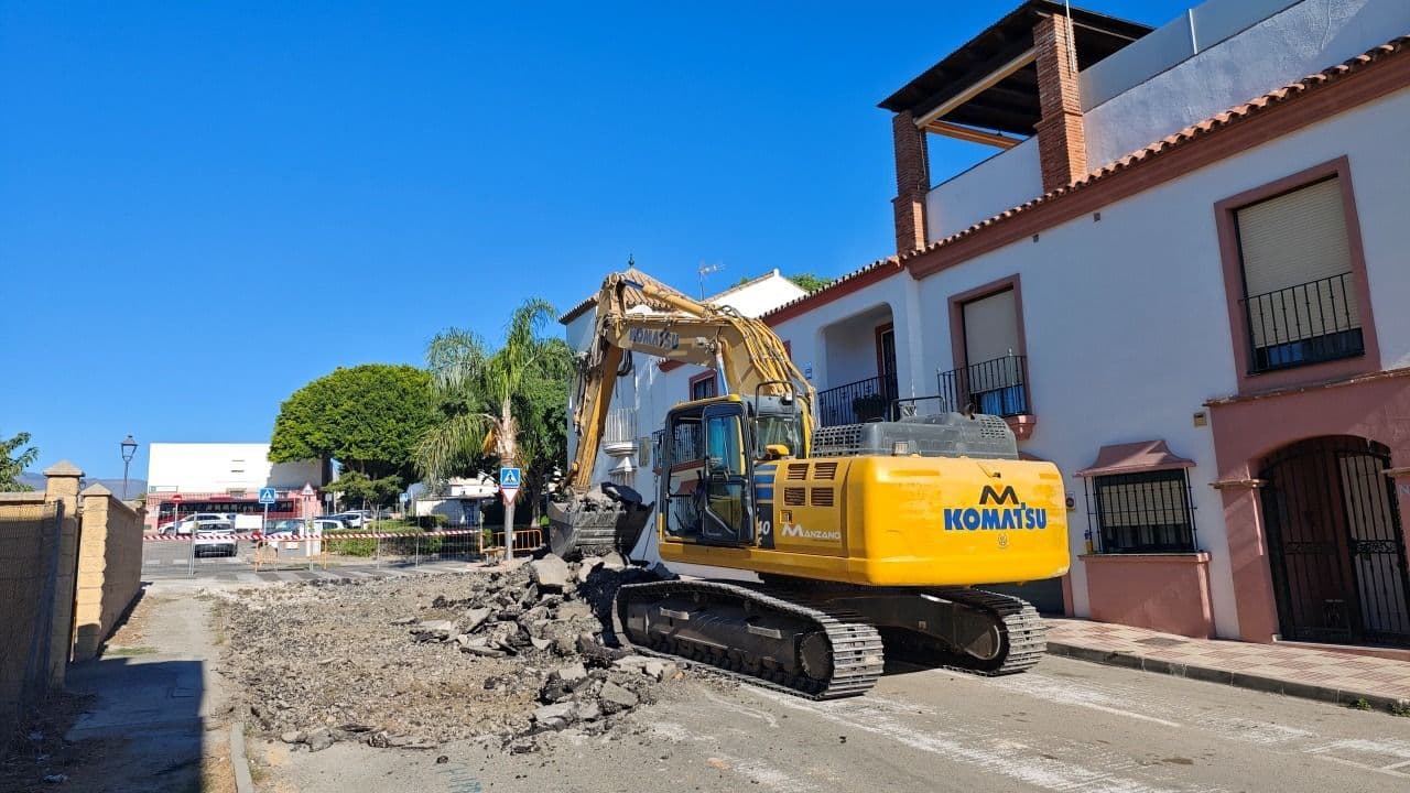 El Ayuntamiento inicia la remodelación integral de la calle Marqués del Duero en Cancelada