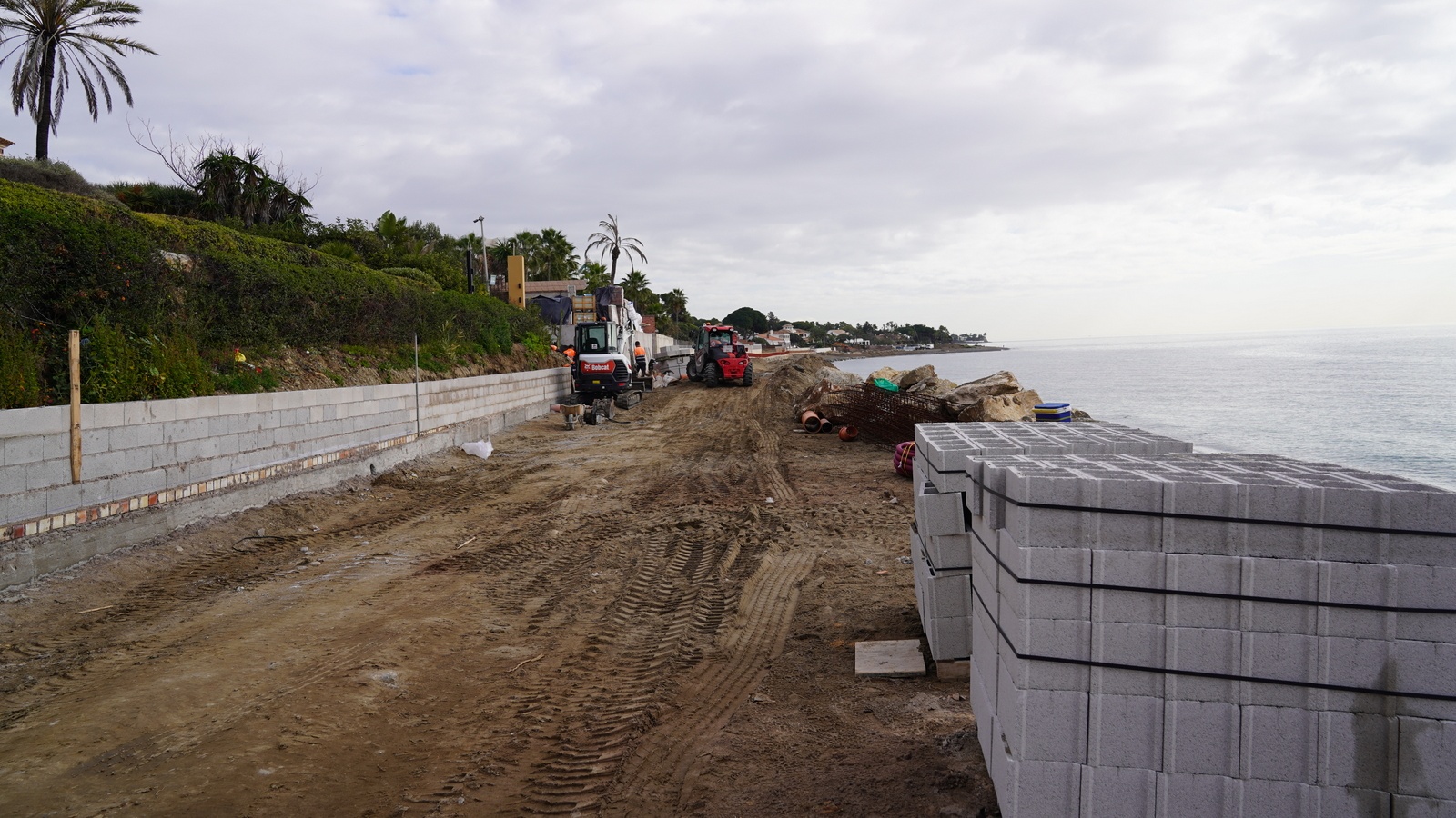 Foto El Ayuntamiento impulsa el corredor litoral con el avance de las obras en Benamara y los proyectos para Bahía Dorada y Atalaya