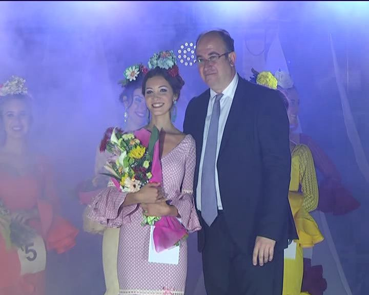 Foto Cinthia Naranjo Vicente y María Rodríguez Esquivel, elegidas Reinas Juvenil e Infantil de la Feria y Fiestas Mayores de Estepona 2016