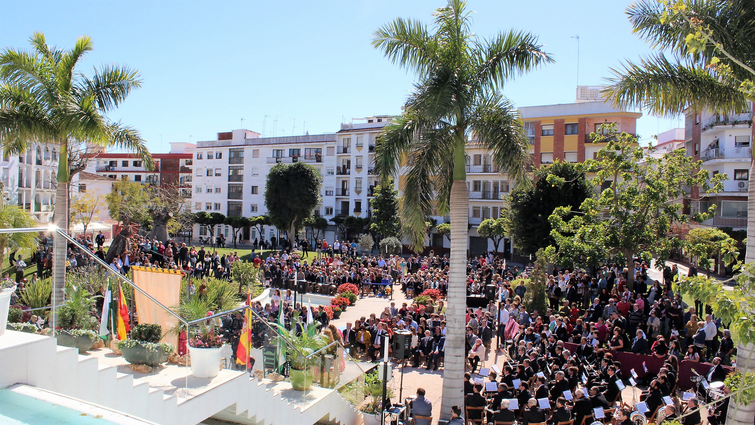 Foto El Ayuntamiento distingue a Daniel Casares, Alejandro Simón Partal, Ana Fargas, Inocencio Alarcón y Emaús en el acto del Día de Andalucía