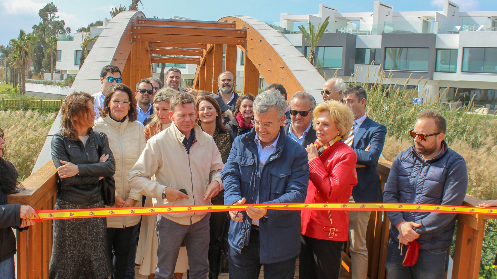 Foto El Ayuntamiento inaugura el nuevo tramo de corredor litoral en la zona de Guadalobón